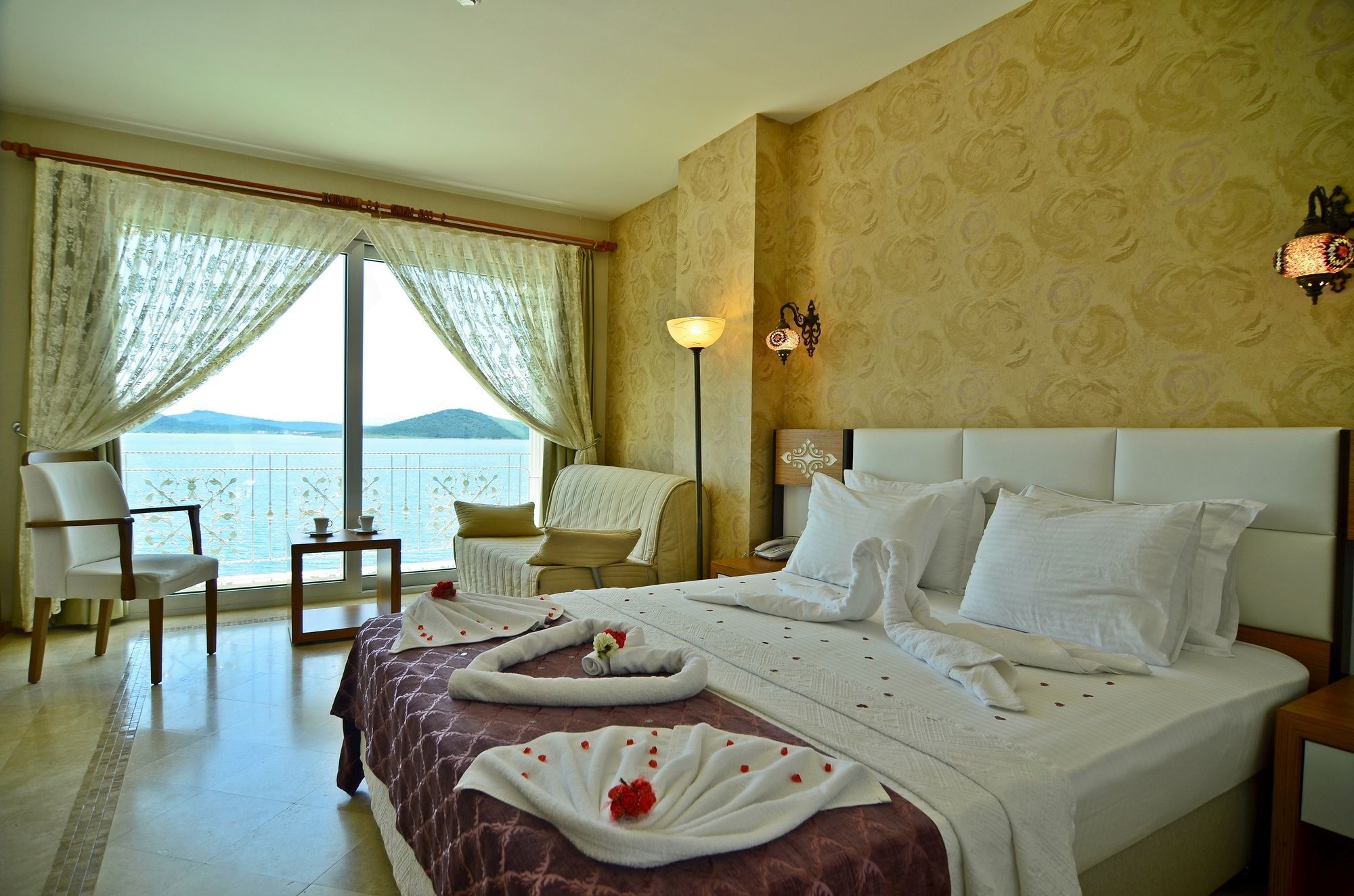 Cunda Kivrak Hotel Ayvalik Exterior photo